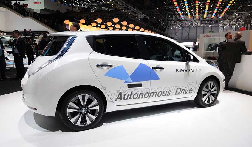 nissan-autonomus-driving-car-survey