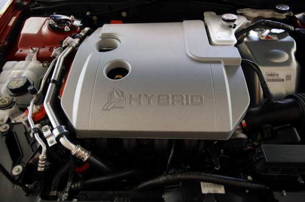 новата разработка на хибридния мотор на Ford