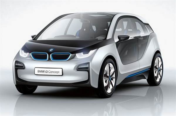 BMW показа електрическото i3, което се очаква на пазара през 2013 г.