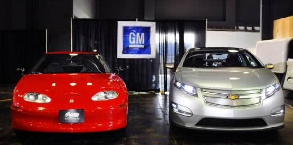 EV1 и Chevrolet Volt на GM