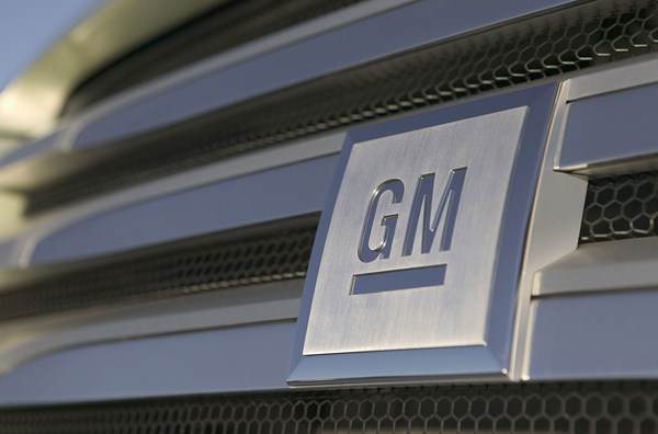 GM ще увеличава производството на Volt
