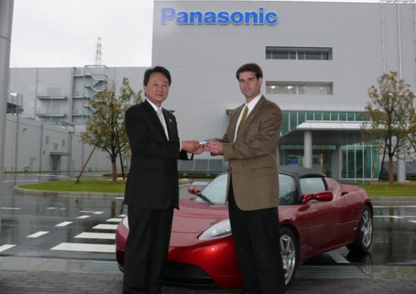 Panasonic инвестира $30 милиона в Tesla Motors