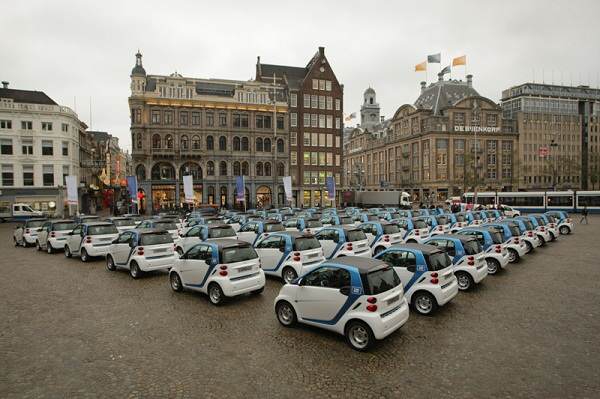 car2go схемата с 300 нови електрически Smart ForTwo в Амстердам