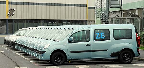 Електрическото Renault Kangoo Z.E. вече се продава във Франция