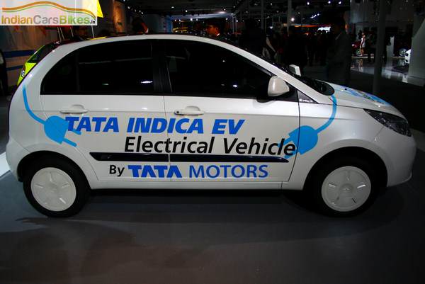 Интересите на Tata при електромобилите не са отскоро, но с проекта Indica EV, нещата не вървят с 'бясни' темпове...