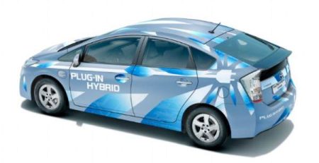 Toyota Prius зареждаем хибрид