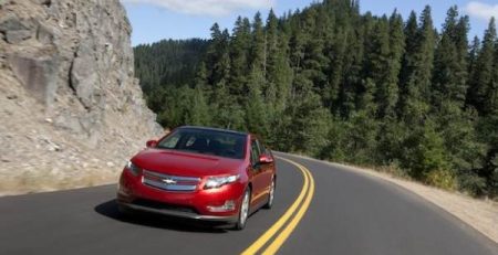 Chevrolet Volt в планината