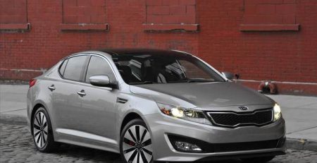 новият хибрид Kia Optima