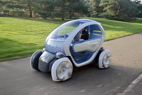 Електрическото Renault Twizy е налично в две модификации - urban и technic