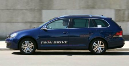 VW Golf Variant twinDRIVE тестове