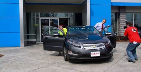 Chevrolet Volt под потребителската лупа - сметката излиза само на електроенергия