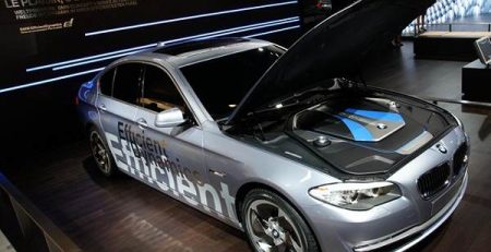 BMW ActiveHybrid 5 на пазара от пролетта на 2012 г.