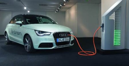 Audi A1 e-tron може да изминава по 50 км в града на електроенергия