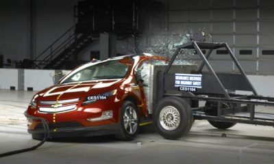 Страничен краш тест на електрическия Chevrolet Volt