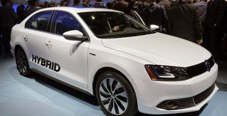 Volkswagen Jetta хибрид с 5.2 л/100 км комбиниран разход