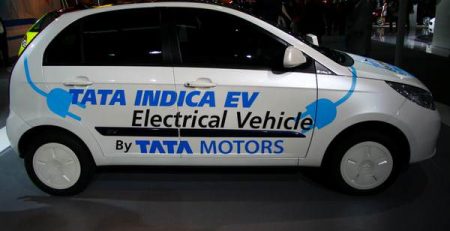 Интересите на Tata при електромобилите не са отскоро, но с проекта Indica EV, нещата не вървят с 'бясни' темпове...