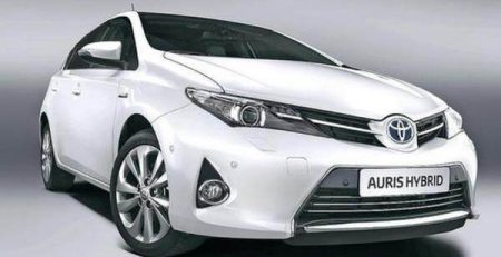 В Париж през септември, Toyota ще покаже моделът за 2013г на хибрида Corolla/Auris