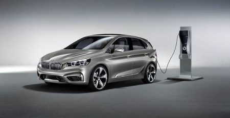 bmw-concept-active-tourer-zarezdaem-hibrid