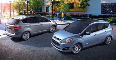 ford-cmax-energi-zarezhdaem_hibrid