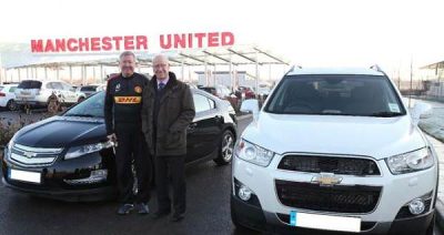 Alex-Ferguson-chevrolet-Volt-manchester-united