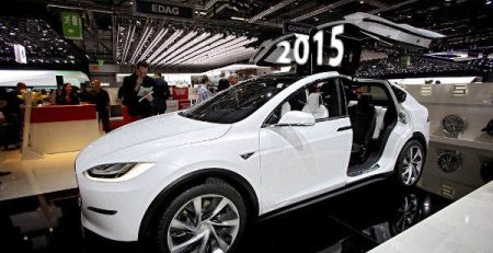 Tesla Model X 2014 2015 proizvodstvo