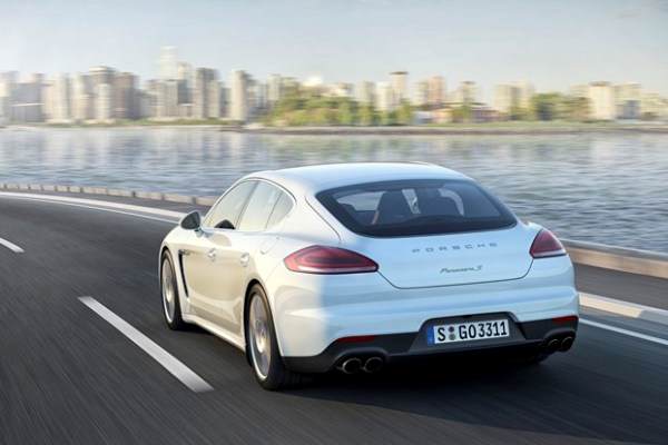 Porsche Panamera S E-Hybrid plugin 2014