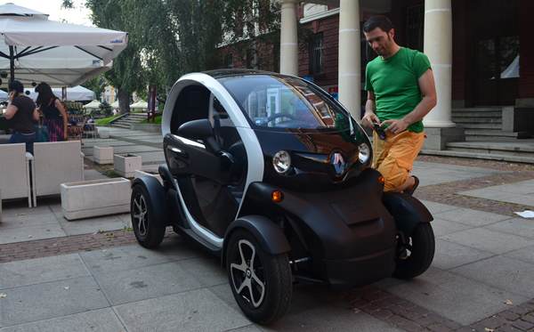 twizy test drive ecars