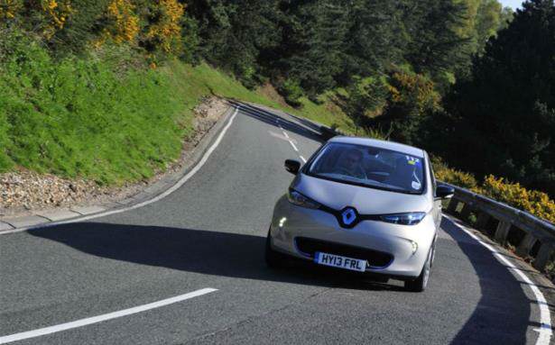 http://myrenaultzoe.com/index.php/2014/09/zoe-keeps-her-promise-3-142-mile-range-228km/