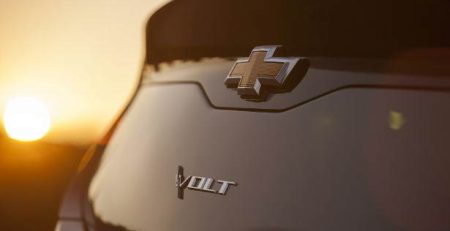 Chevrolet_Volt_2016