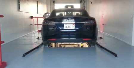 stancia_podmiana_baterii_tesla_model_s_battery_swap