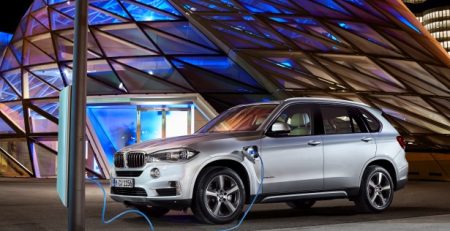 bmw_xDrive40e