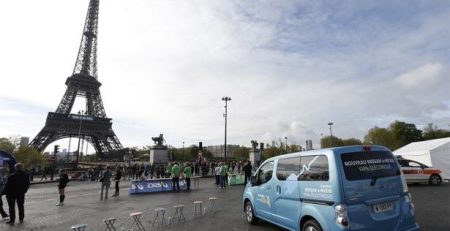 nissan-e-nv200-7-paris