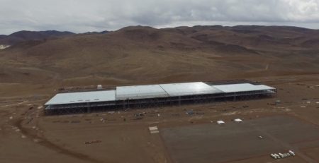 tesla_gigafabrika_17_mai_2015