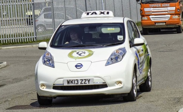 nissan_leaf_taxi