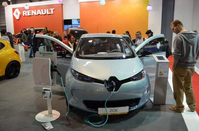 renault_zoe_avtosalon_sofia_2015_ecars_bg.jpg