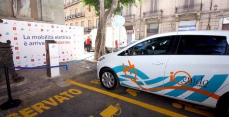 carsharing_renaulz_zoe_palerno