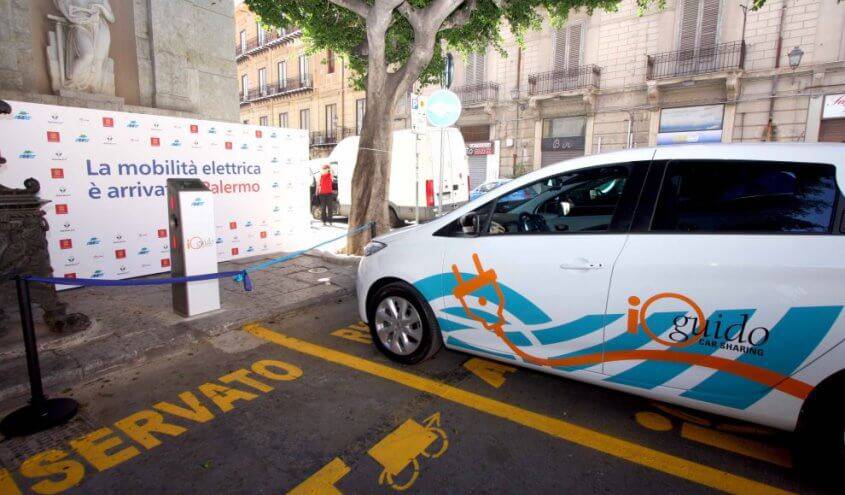 carsharing_renaulz_zoe_palerno