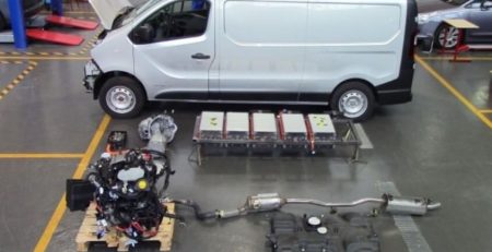 carwatt-konversia-renault-trafic-diesel-van-electric