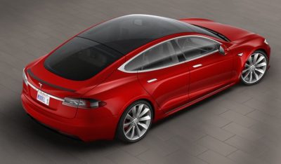 tesla-model-s-stuklen-tavan