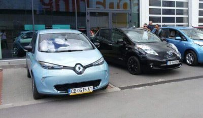 renault-zoe-nissan-leaf-eccars-bg-klub-karamel