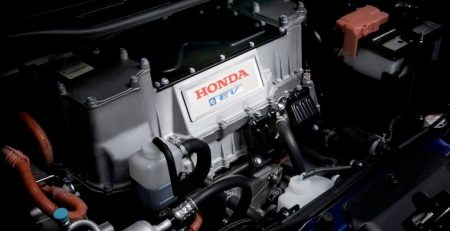 honda-fit-elektromotor