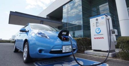 nissan_leaf_charging