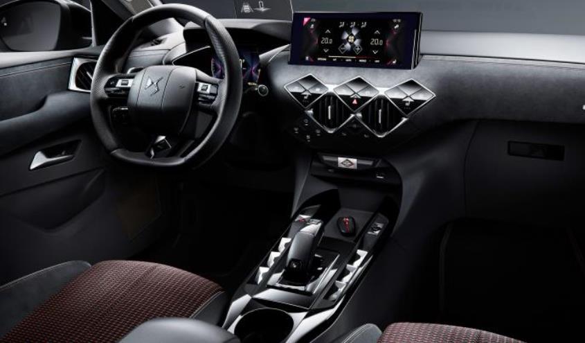 ds-3-crossback-electric-interior