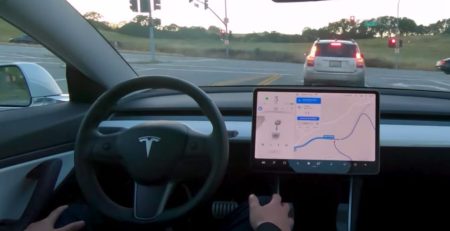 tesla-model-3-autonomus-driving