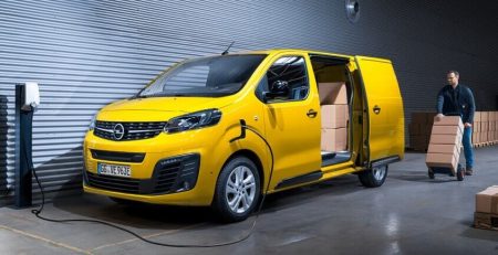 opel-vivaro-electric-2020