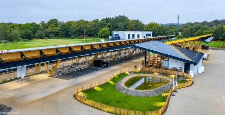 tesla-fastned-ev-chargers-park-germany